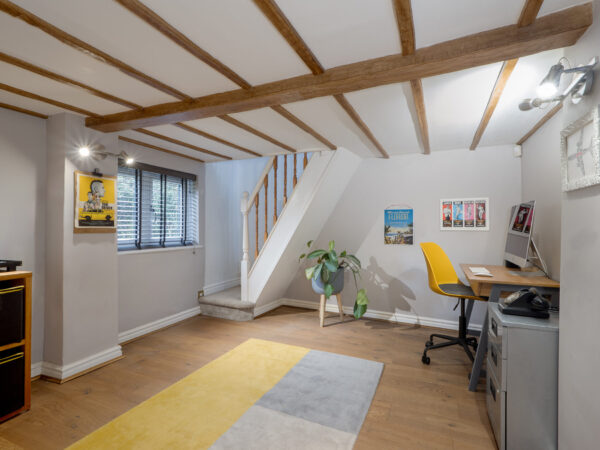 Dickens Heath Road, Shirley, B90