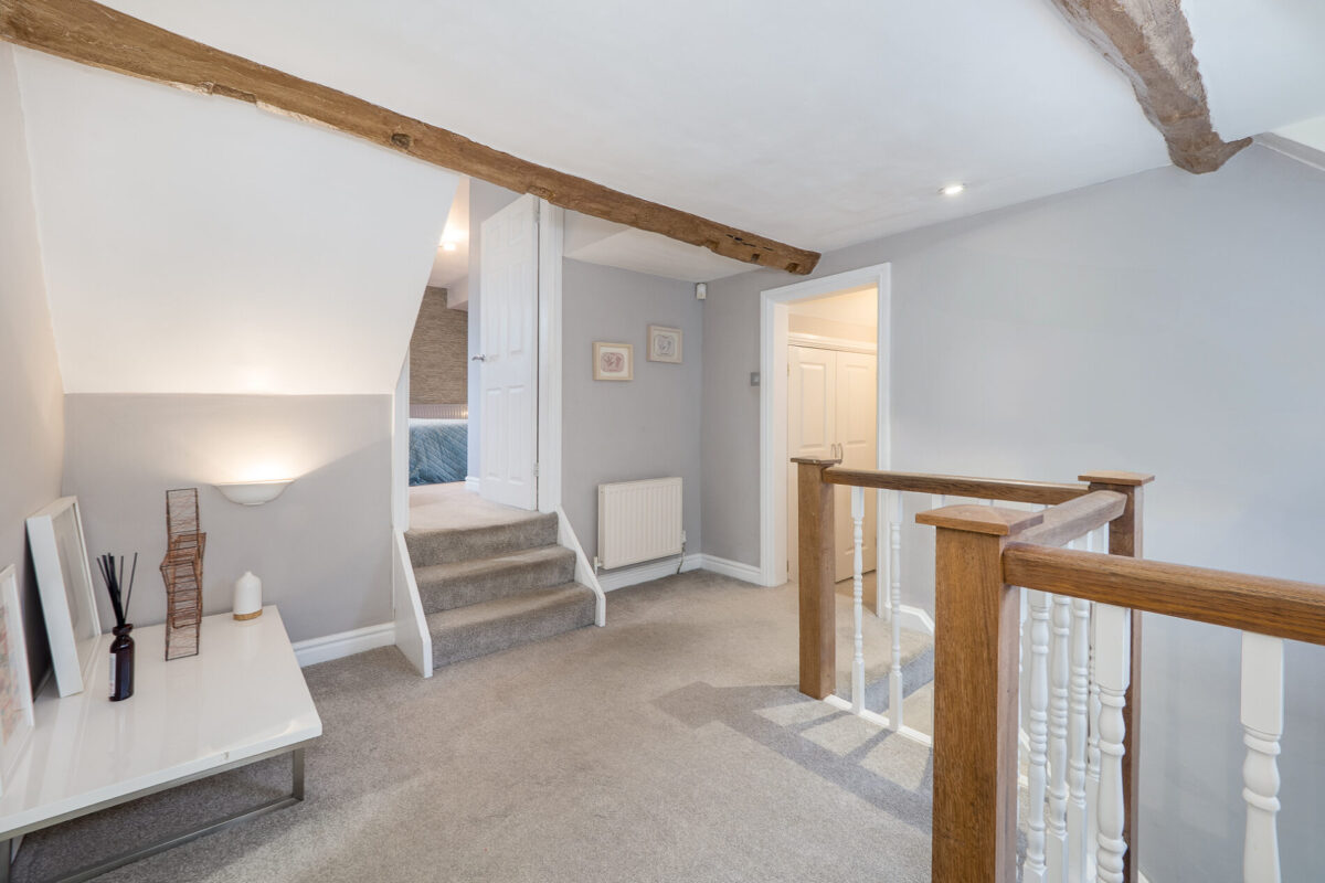 Dickens Heath Road, Shirley, B90