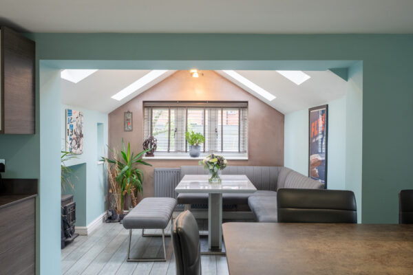 Dickens Heath Road, Shirley, B90