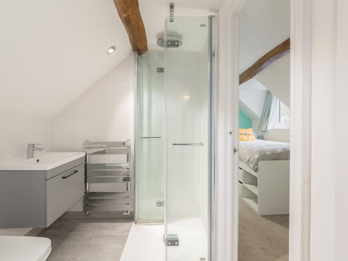 Dickens Heath Road, Shirley, B90