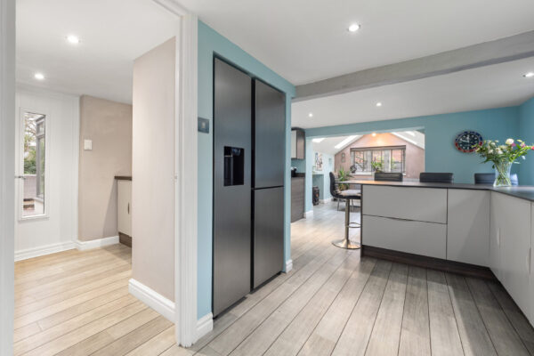 Dickens Heath Road, Shirley, B90