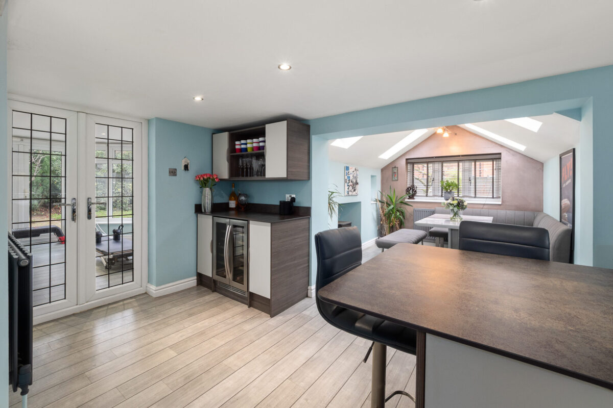 Dickens Heath Road, Shirley, B90