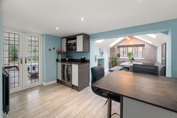 Dickens Heath Road, Shirley, B90