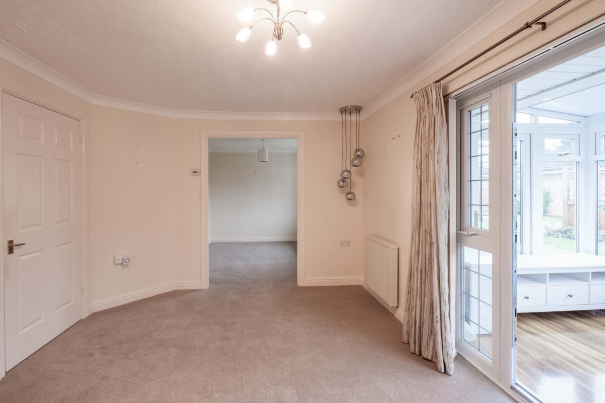 Avon Meadow Close, Stratford-Upon-Avon, CV37