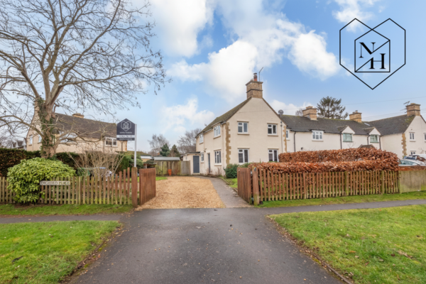 Orchard Place, Clifford Chambers, CV37