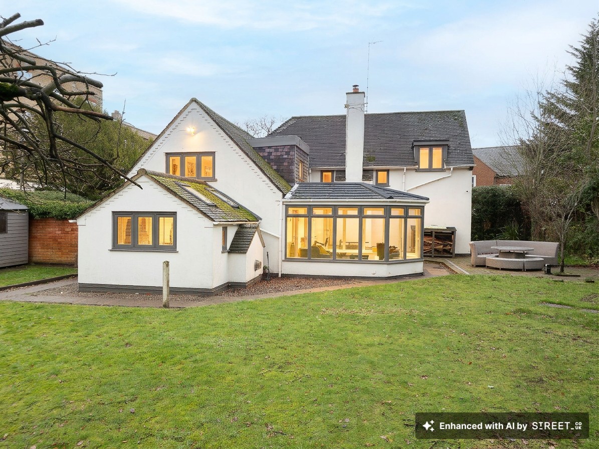 Dickens Heath Road, Shirley, B90