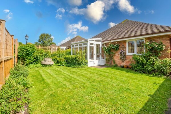 Avon Meadow Close, Stratford-Upon-Avon, CV37