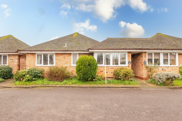 Avon Meadow Close, Stratford-Upon-Avon, CV37