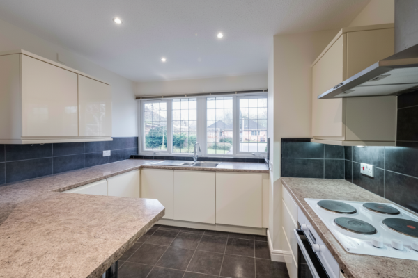 Avon Meadow Close, Stratford-Upon-Avon, CV37