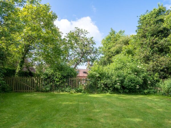 **SOURCED AND SOLD OFF MARKET THROUGH OUR PREMIUM VIP CLIENT SERVICE**