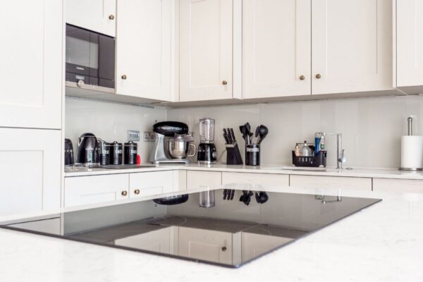 Hambleton House, Elmdon Close, Snitterfield, Stratford-Upon-Avon