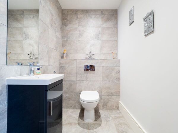 Hambleton House, Elmdon Close, Snitterfield, Stratford-Upon-Avon