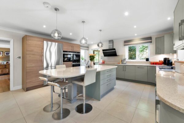 Elmdon House, Church Road, Snitterfield, Stratford-upon-Avon