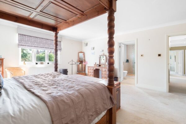 Elmdon House, Church Road, Snitterfield, Stratford-upon-Avon