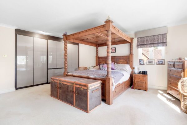 Elmdon House, Church Road, Snitterfield, Stratford-upon-Avon