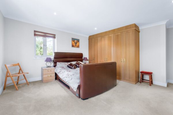 Elmdon House, Church Road, Snitterfield, Stratford-upon-Avon