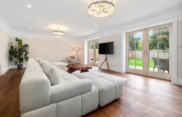 Midways, School Lane, Tiddington, Stratford-upon-Avon