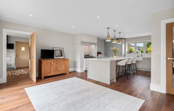 Midways, School Lane, Tiddington, Stratford-upon-Avon