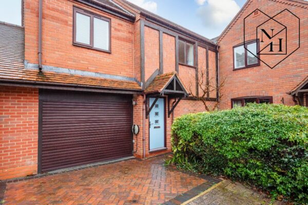 Mill Close, Wolverton Road, Norton Lindsey, Warwick