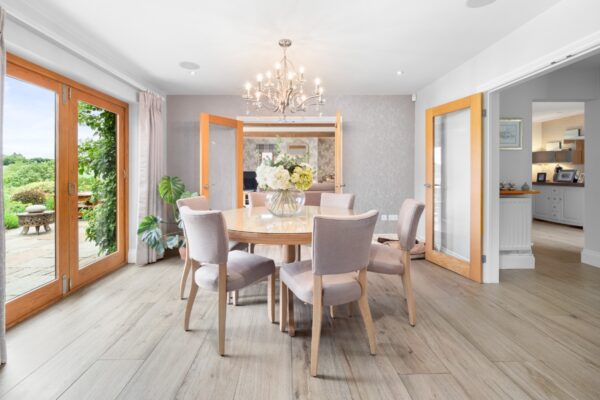 **STUNNING Home With FIELD VIEWS** Church Road, Snitterfield, Stratford-upon-Avon