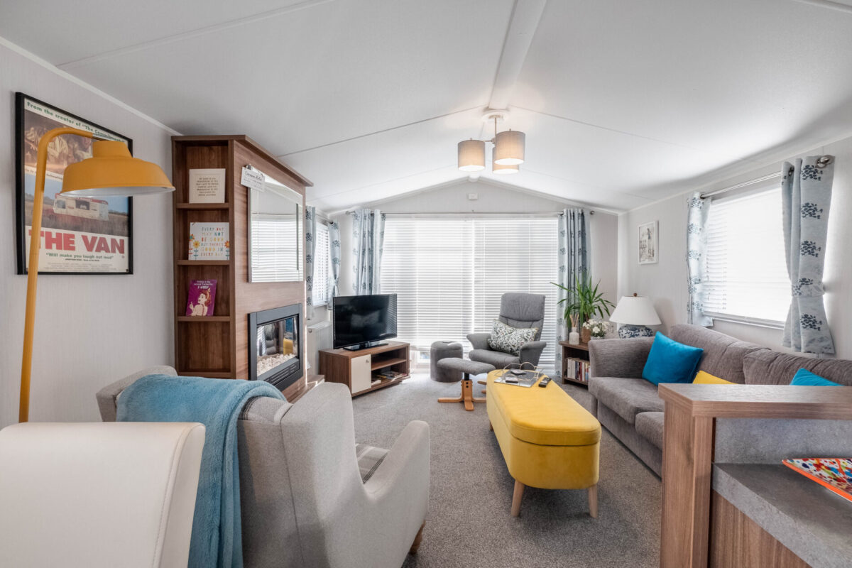 Rayford Park, Tiddington Road, CV37