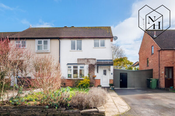 Meadow Sweet Road, Stratford-Upon-Avon, CV37