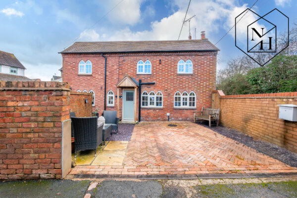 The Green, Snitterfield, CV37