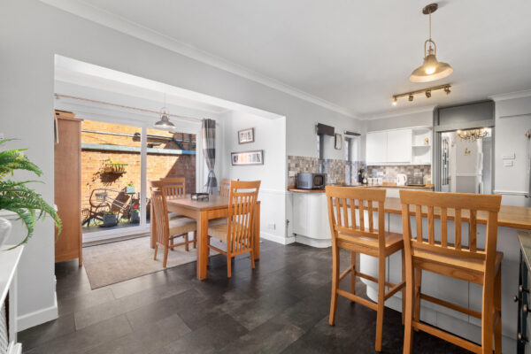 Grove Road, Stratford-Upon-Avon, CV37