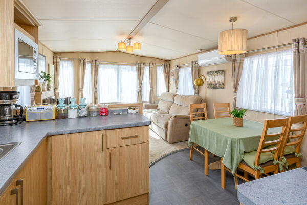 Avon Park, Warwick Road, CV37