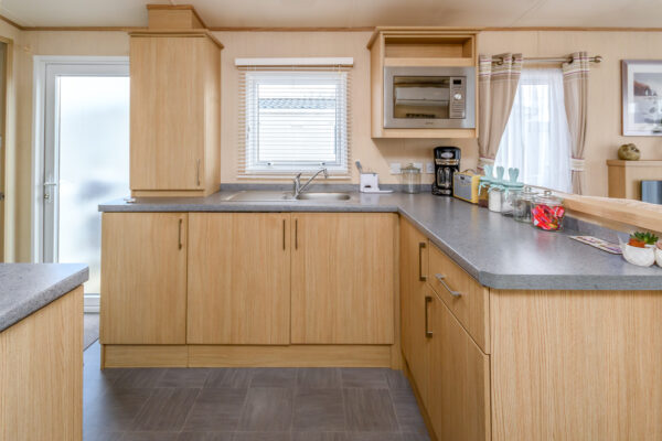 Avon Park, Warwick Road, CV37