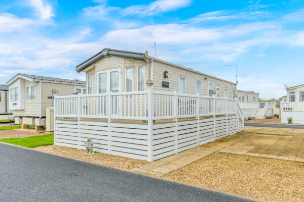 Avon Park, Warwick Road, CV37