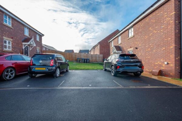 Avalon Close, Stratford-upon-Avon