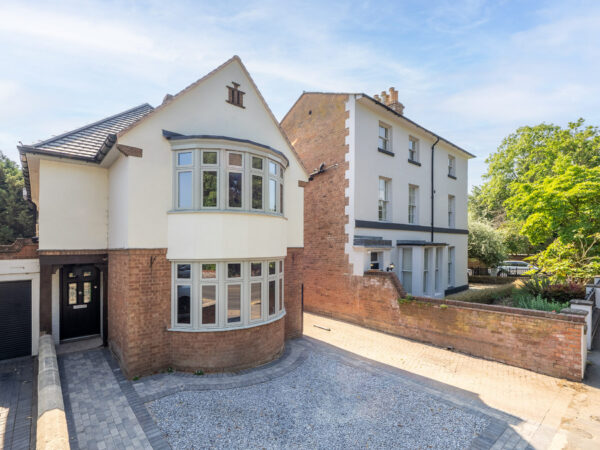 Rother Street, Stratford-Upon-Avon, CV37