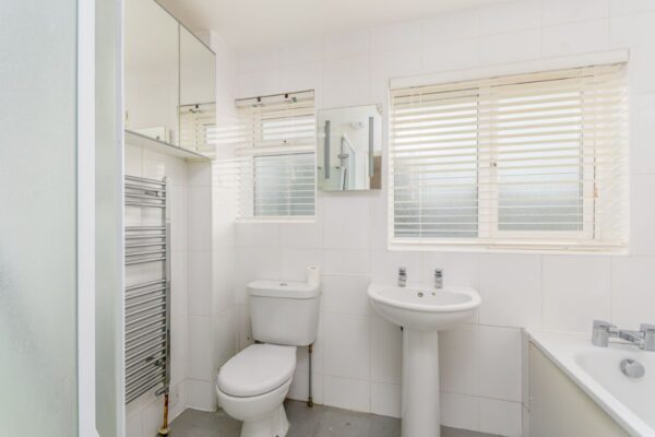 Charlecote Close, Tiddington, Stratford-upon-Avon