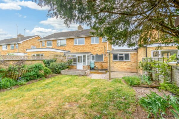 Charlecote Close, Tiddington, Stratford-upon-Avon