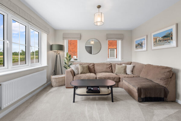 Phillips Way West, Hampton Magna, CV35