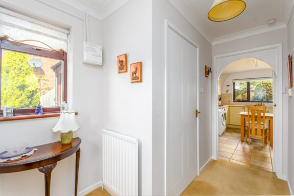 Woodward Court, Snitterfield, CV37