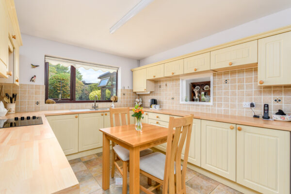 Woodward Court, Snitterfield, CV37