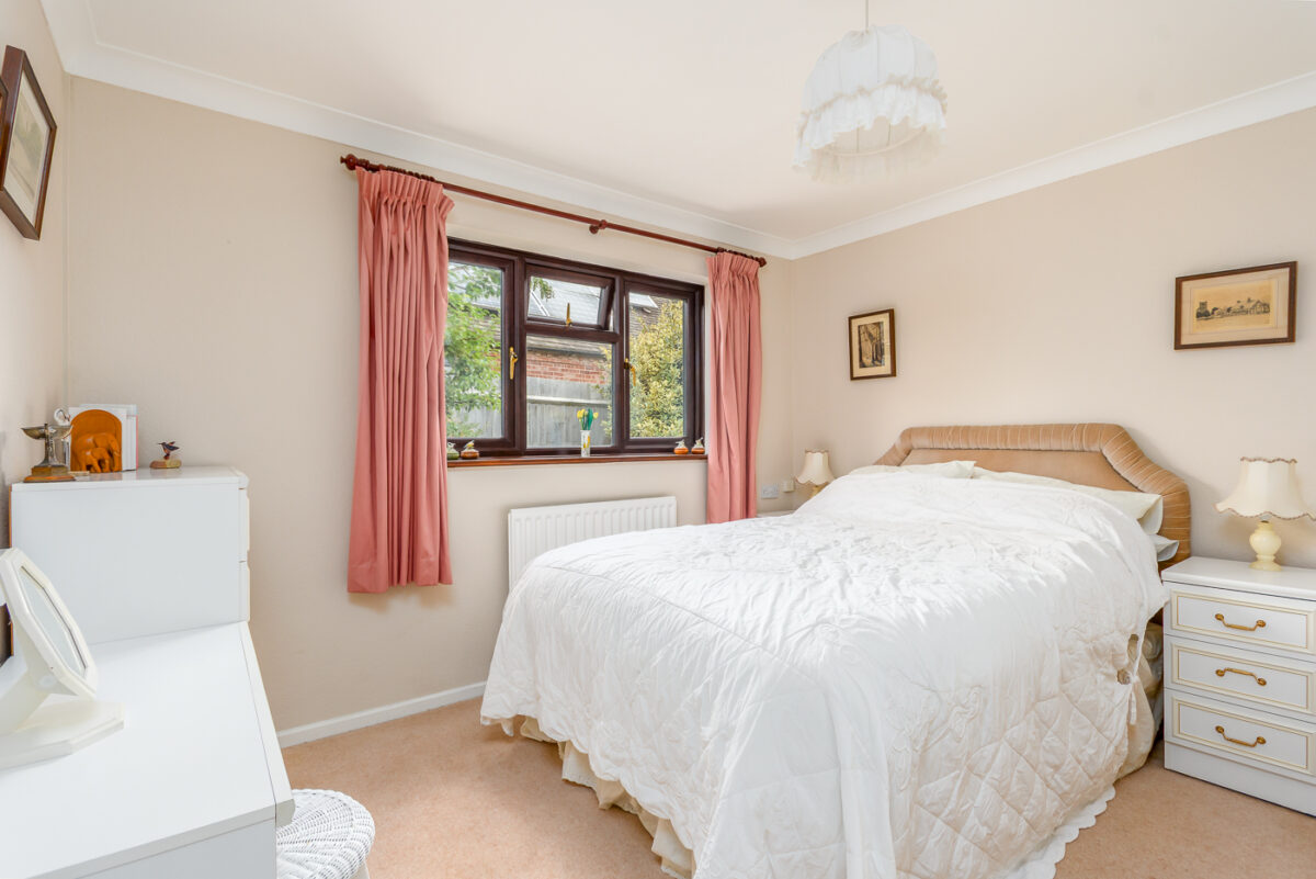 Woodward Court, Snitterfield, CV37