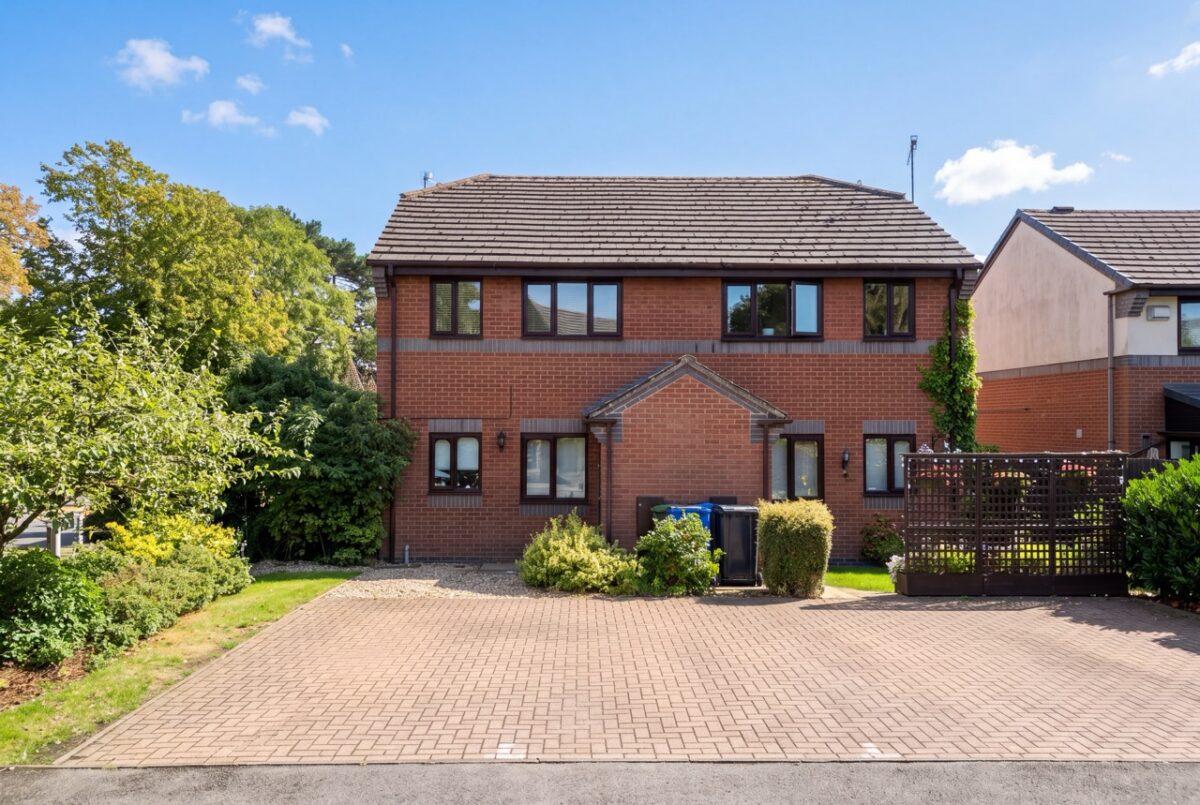 Paddock Lane, Stratford-Upon-Avon, CV37