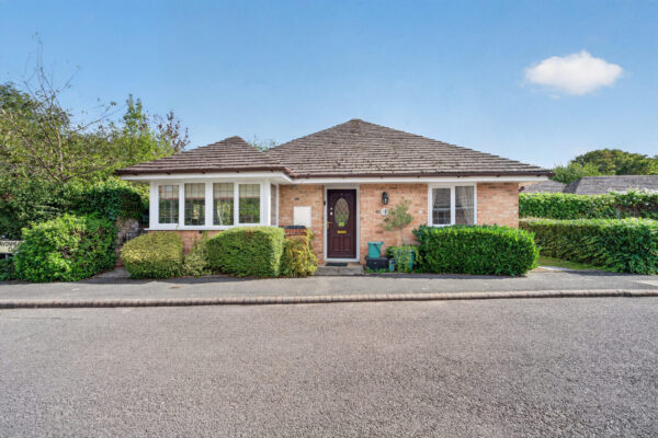 Avon Meadow Close, Stratford-Upon-Avon, CV37