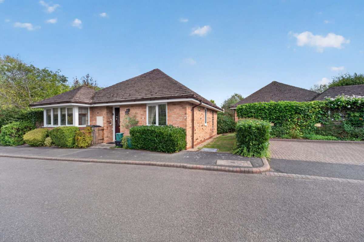 Avon Meadow Close, Stratford-Upon-Avon, CV37