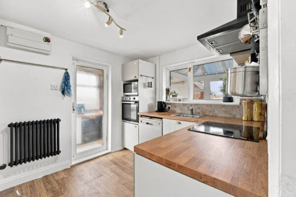 Snitterfield Road, Bearley, CV37