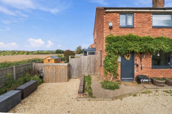 Snitterfield Road, Bearley, CV37