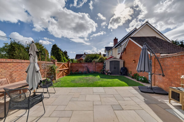 Evesham Road, Stratford-Upon-Avon, CV37