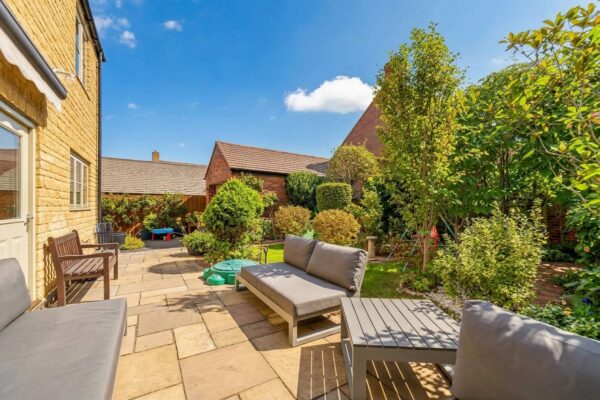 Red Fescue Close, Mickleton, GL55