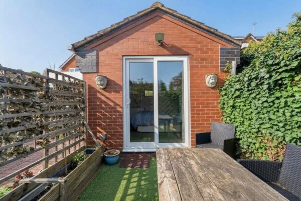 Alcester Road, Stratford-Upon-Avon, CV37