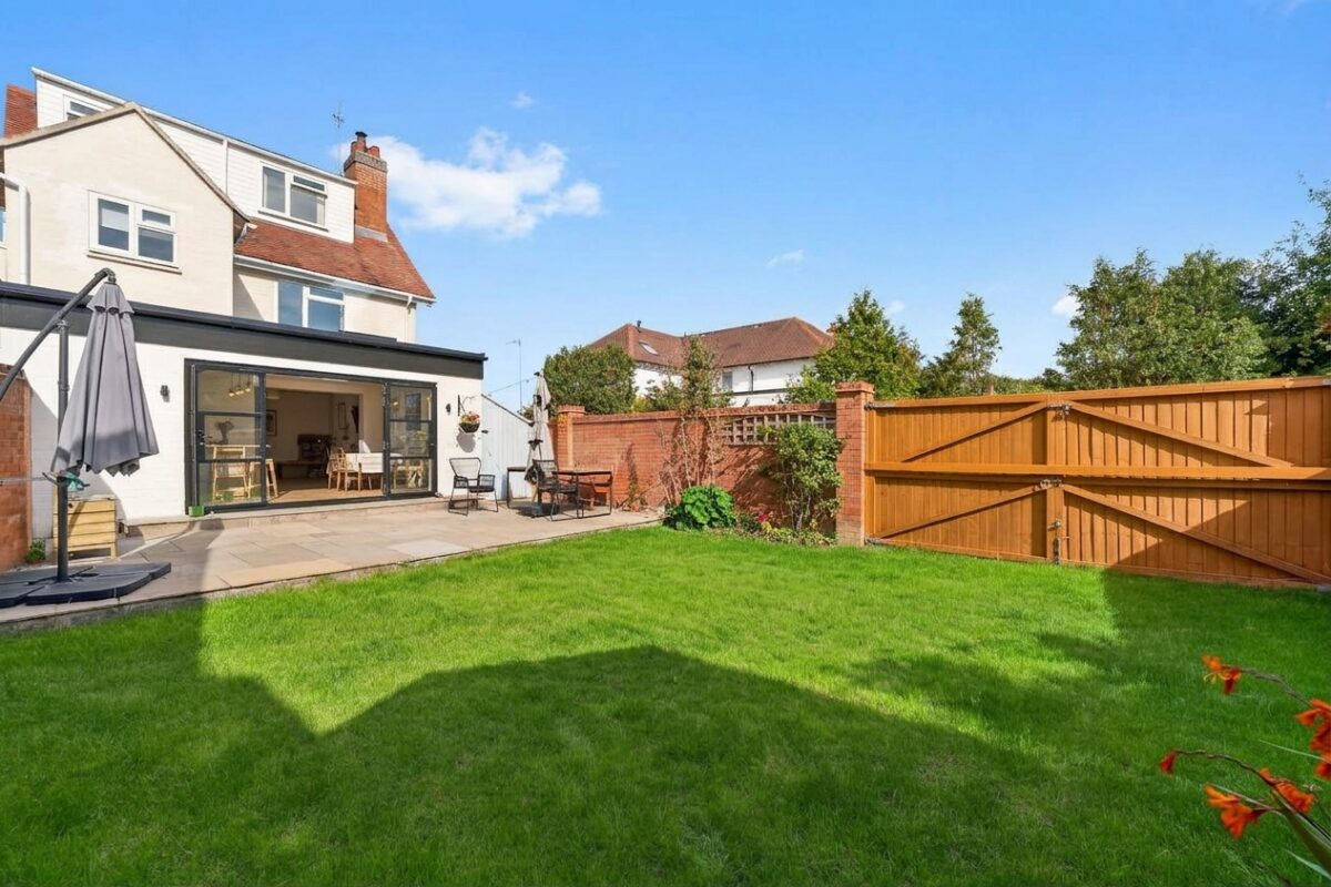Evesham Road, Stratford-Upon-Avon, CV37