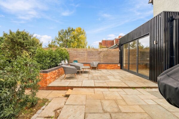 Loxley Road, Stratford-Upon-Avon, CV37