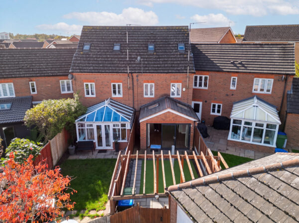 Claypitts Boulevard, Warwick, CV34